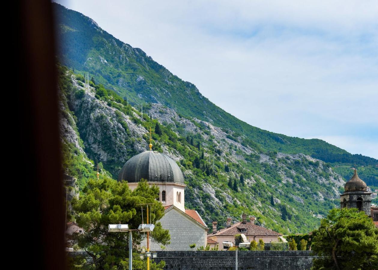 Garni Hotel Tianis Kotor Zewnętrze zdjęcie