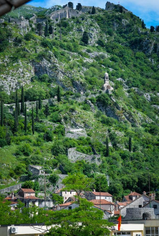 Garni Hotel Tianis Kotor Zewnętrze zdjęcie