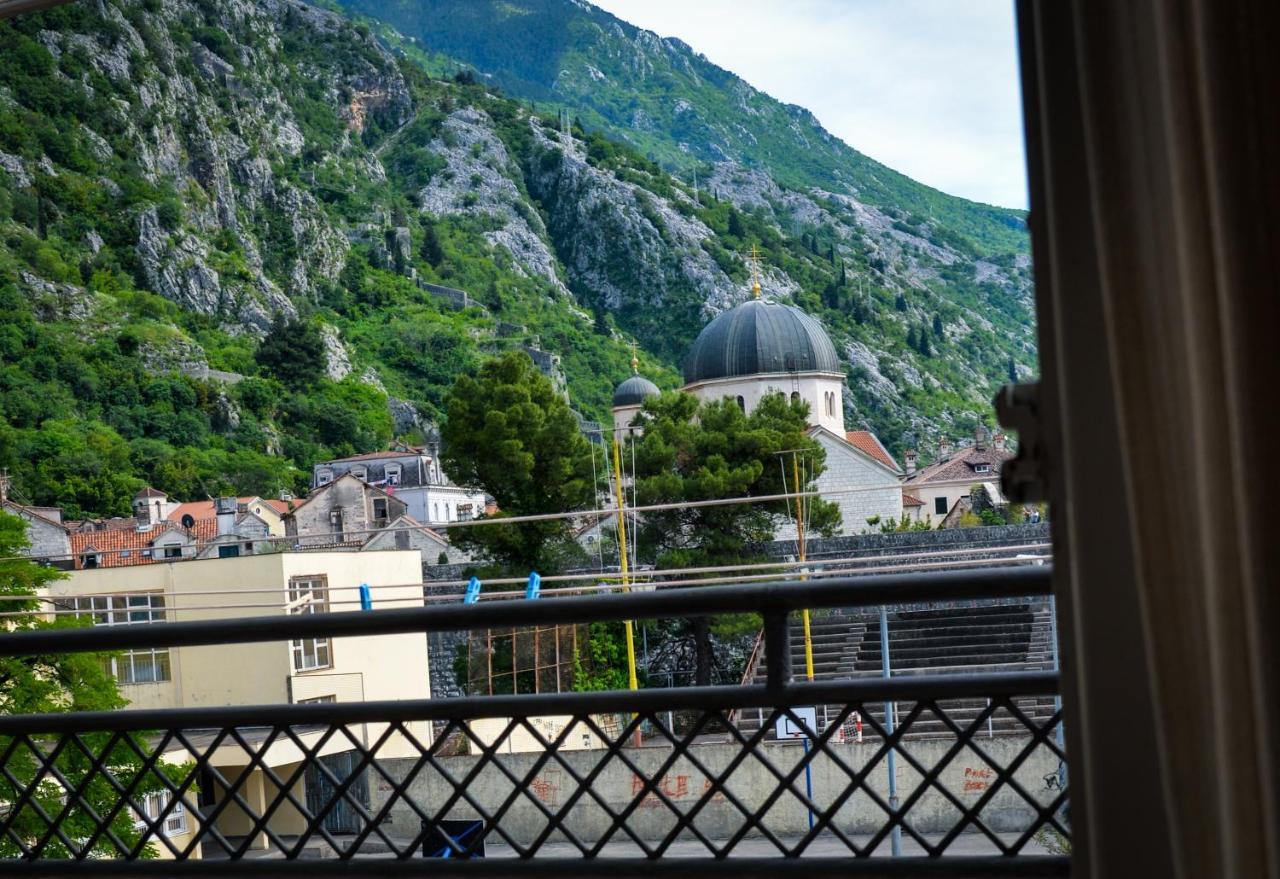 Garni Hotel Tianis Kotor Zewnętrze zdjęcie