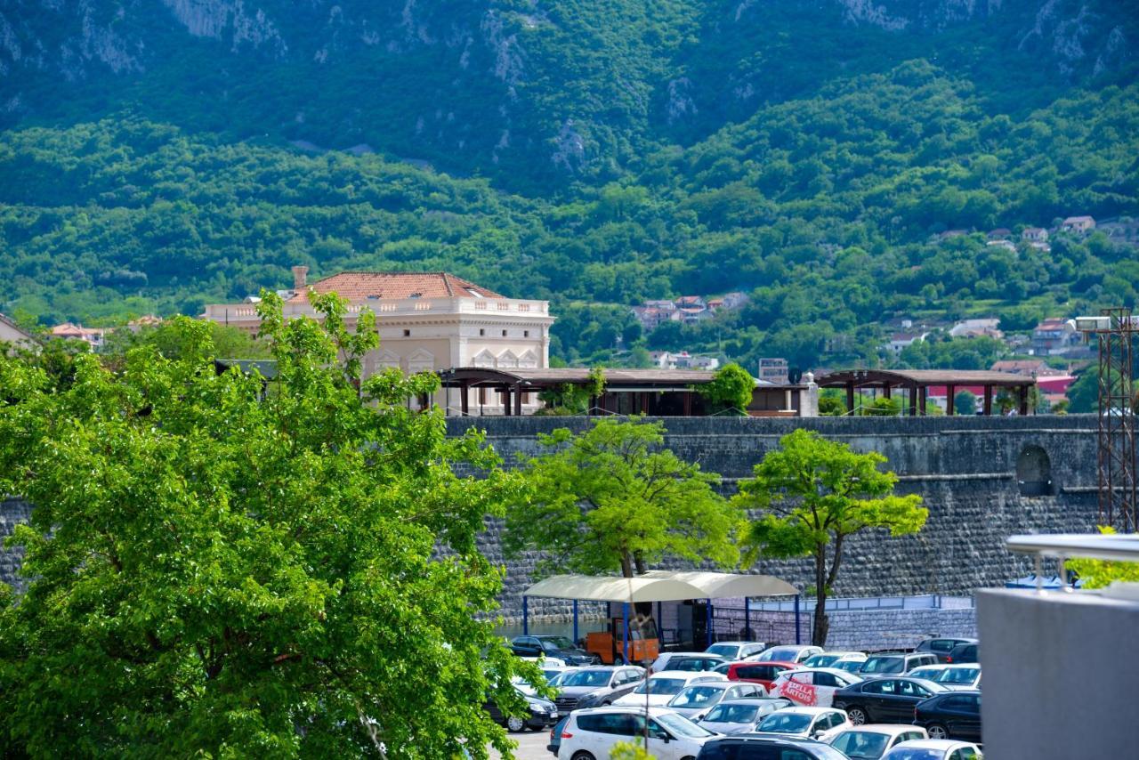 Garni Hotel Tianis Kotor Zewnętrze zdjęcie